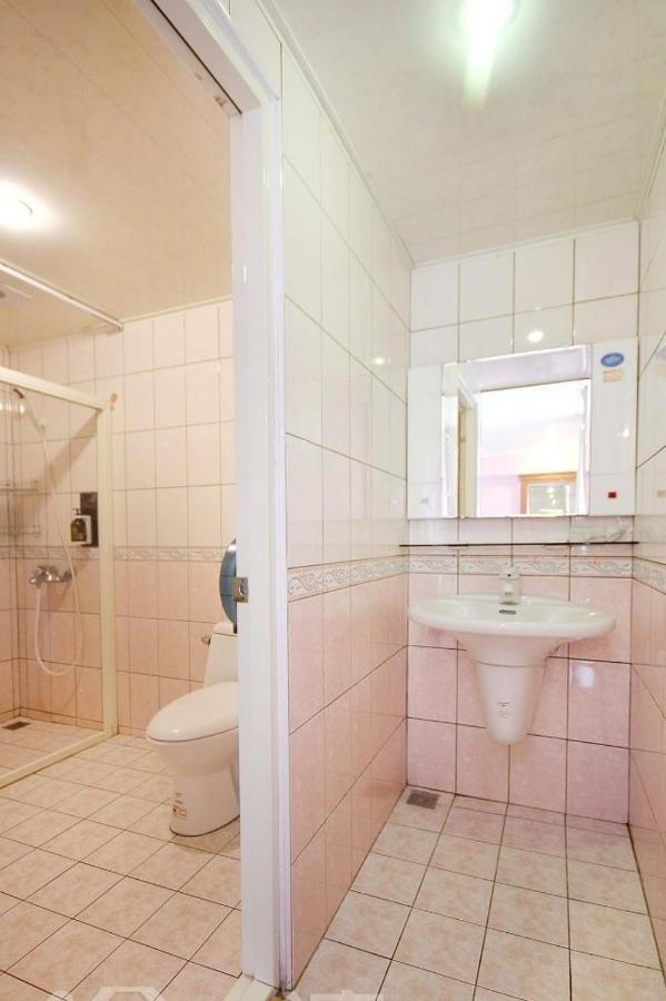 Cingjing Four Seasons B&B Ren'ai Esterno foto